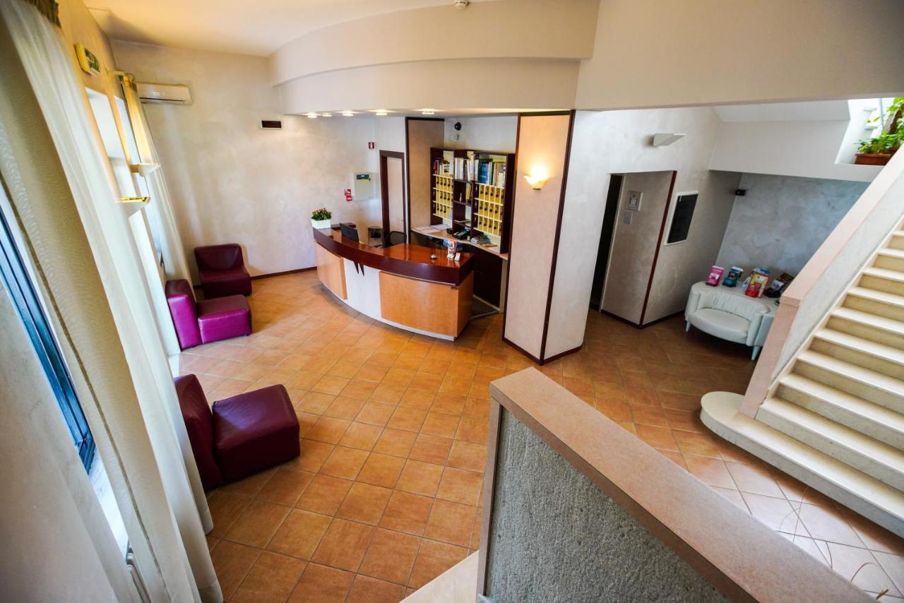 סנטרמו אין קולה Hotel Murgia מראה חיצוני תמונה